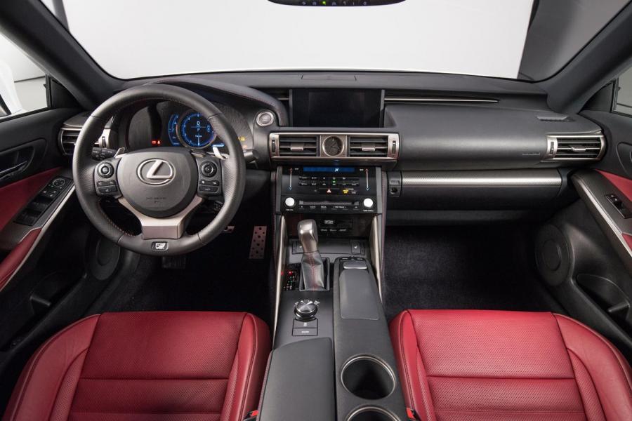  Lexus IS350 F-Sport 2014 года  (фото 52 из 140)